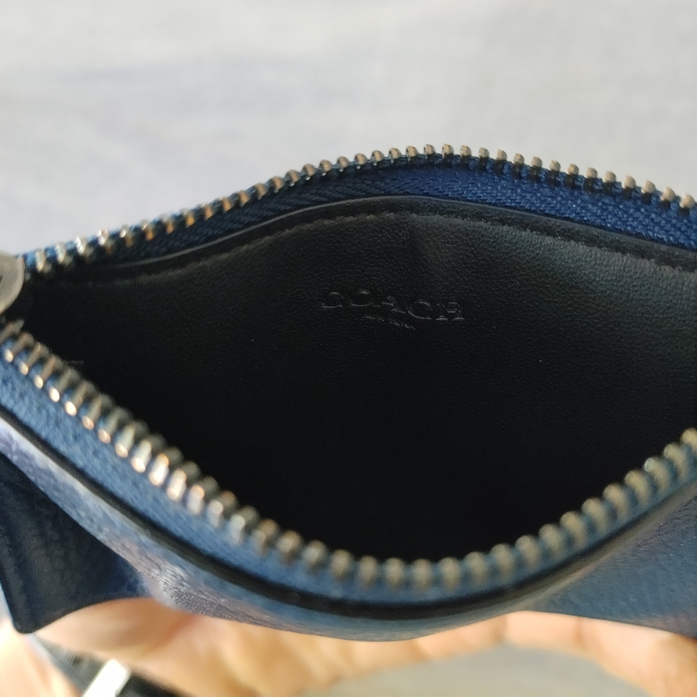 Coach Wallet - Picture 4 of 4